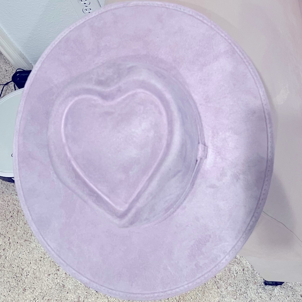 HEART CROWN HAT